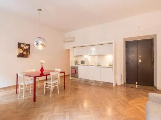 Apartman Spagna Sistina 143